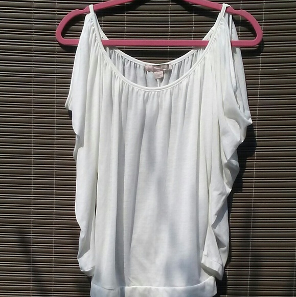 love 21 by Forever 21 Tops - 🌼Lovely, long sleeve, bare shoulder top.